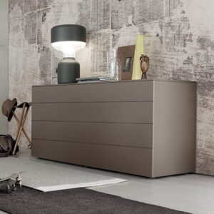 Staphanos Dresser